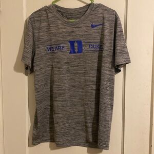 NIKE. Men’s tshirt.